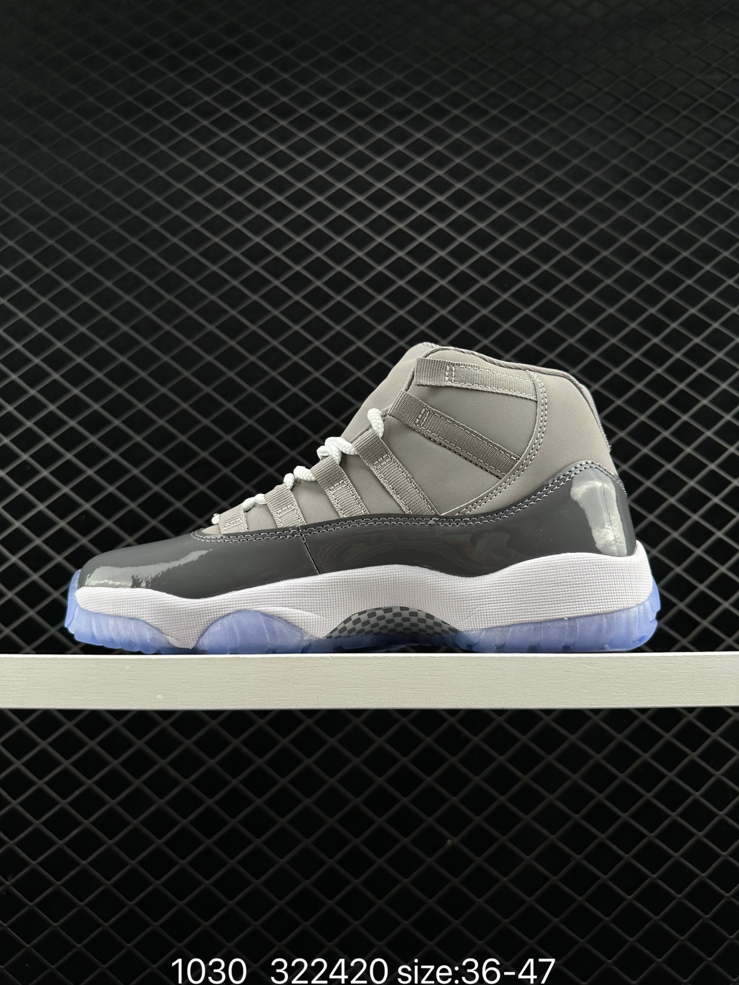 Nike Air Jordan 11 Retro Low LE